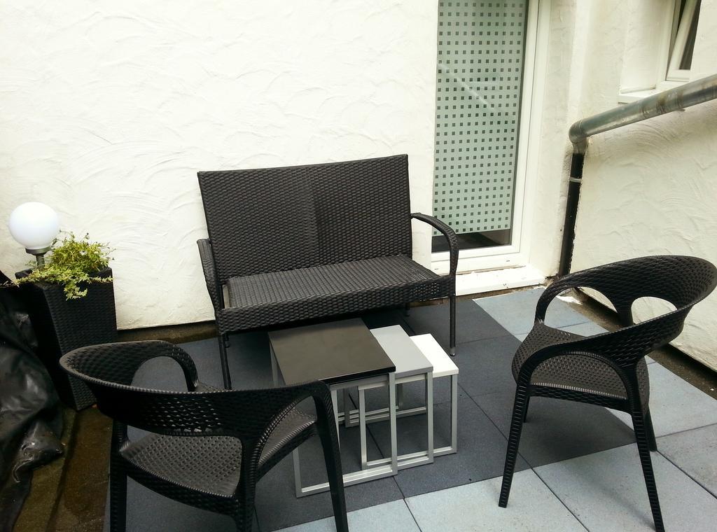 Ferienwohnung Am Nuerburgring Adenau Esterno foto